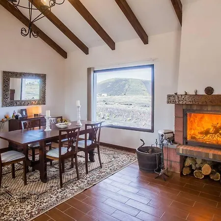 Casa Mar De Lava